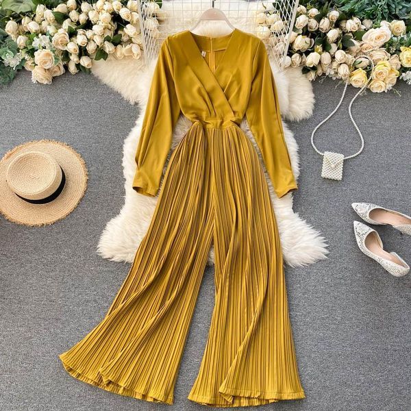 women's autumn new femininity v-neck thin pleated wide leg jumpsuits lady long sleeve solid color overalls p4511, Black;white
women's autumn new femininity v-neck thin pleated wide leg jumpsuits lady long sleeve solid color overalls p4511, Black;white