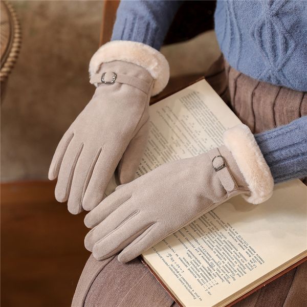 female touch screen warm and lovely plush winter cycling windproof cotton gloves thickened to prevent cold
female touch screen warm and lovely plush winter cycling windproof cotton gloves thickened to prevent cold