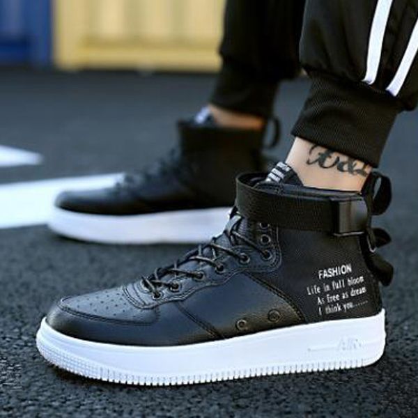 new spring and autumn men's and women's shoes medium casual shoes comfortable lace-up fashion single shoes men 2020, Black
new spring and autumn men's and women's shoes medium casual shoes comfortable lace-up fashion single shoes men 2020, Black