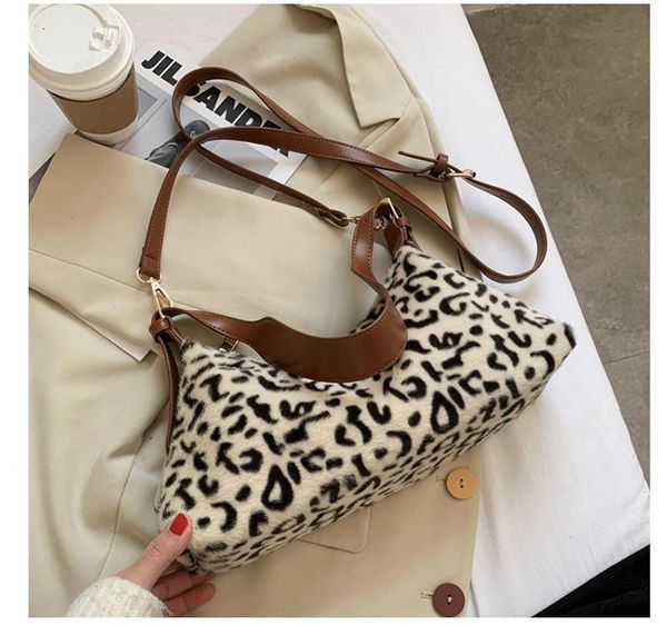 cross body leopard and zebra women winter faux fur shoulder bag fashion soft warm plush handbag purse tote female travel
cross body leopard and zebra women winter faux fur shoulder bag fashion soft warm plush handbag purse tote female travel