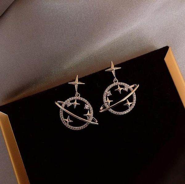 stud dominated contracted geometric fine crystal metal circular 2021 korean fashion star modelling women earrings, Golden;silver
stud dominated contracted geometric fine crystal metal circular 2021 korean fashion star modelling women earrings, Golden;silver