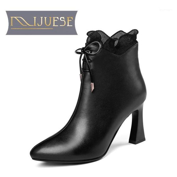 mljuese 2021 women ankle boots cow leather winter short plush pointed toe ruffles super high heels female boots size 401, Black
mljuese 2021 women ankle boots cow leather winter short plush pointed toe ruffles super high heels female boots size 401, Black