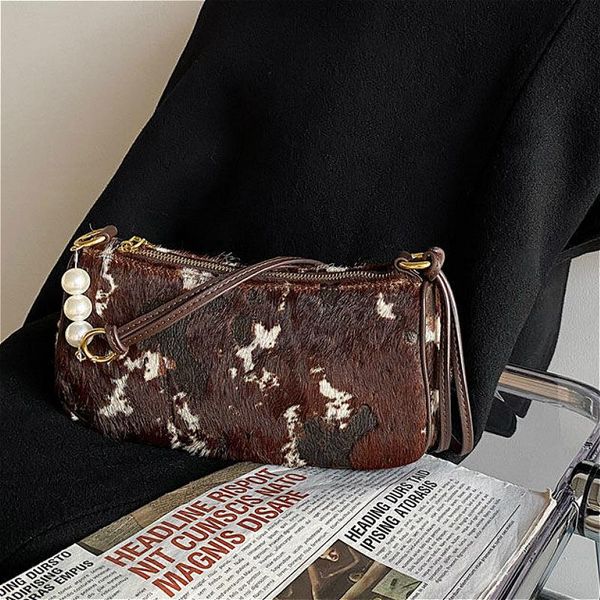 luxury design women small shoulder bags vintage beaded shoulder strap ladies baguette purse handbags fashion girls underarm bag
luxury design women small shoulder bags vintage beaded shoulder strap ladies baguette purse handbags fashion girls underarm bag