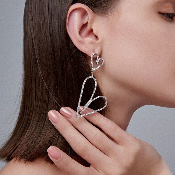 2021 wholesale fashion jewelry micro pave cz ice bling european women exaggerated double hollow heart dangle earrings valentines day gift, Golden;silver
2021 wholesale fashion jewelry micro pave cz ice bling european women exaggerated double hollow heart dangle earrings valentines day gift, Golden;silver