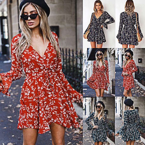 long 2020 flared new sleeve v-neck printed drs ladies' favorite trendy fashion high-end atmosphere grade pictures are real s, Black;gray
long 2020 flared new sleeve v-neck printed drs ladies' favorite trendy fashion high-end atmosphere grade pictures are real s, Black;gray