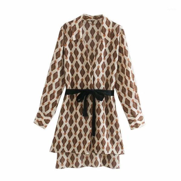 2020 new women printed blouse long sleeves contrast velvet belt blouse elegant female shirts zxqj1, White
2020 new women printed blouse long sleeves contrast velvet belt blouse elegant female shirts zxqj1, White