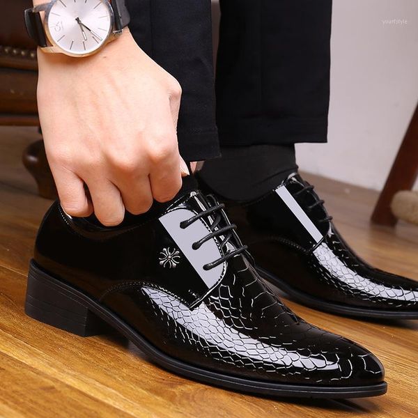 2020 genuine leather men formal shoes luxury dress business shoes pointed toe spring men oxfords male black brown1
2020 genuine leather men formal shoes luxury dress business shoes pointed toe spring men oxfords male black brown1