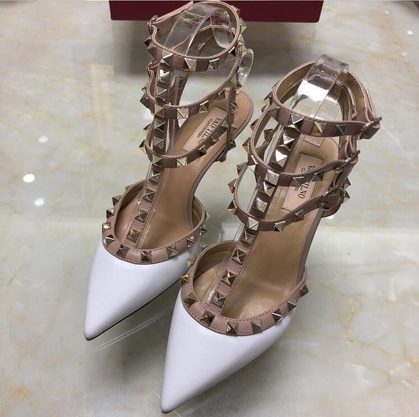 marca feminina salto alto couro genuno sapatos de casamento feminino com rebites preto / nude clssicos v dirato sandlias 8q9k, Black
marca feminina salto alto couro genuno sapatos de casamento feminino com rebites preto / nude clssicos v dirato sandlias 8q9k, Black