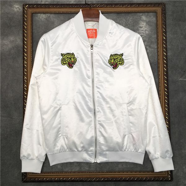 s 2021 luxury new rib-eye embroidered tiger head tall jackets abstract digital jacket # n208 zp9v, Black;brown
s 2021 luxury new rib-eye embroidered tiger head tall jackets abstract digital jacket # n208 zp9v, Black;brown