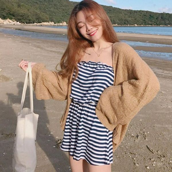 women's jackets 1pc summer cardigan coat knitted long sleeves loose vintage thin female outer msk66, Black;brown
women's jackets 1pc summer cardigan coat knitted long sleeves loose vintage thin female outer msk66, Black;brown