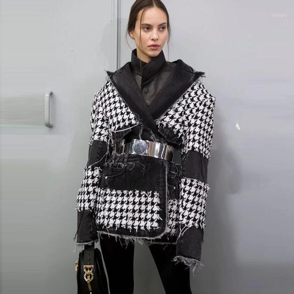 2020 stylish designer blazer women's denim patchwork tassel fringed houndstooth tweed blazer jacket with belt1, White;black
2020 stylish designer blazer women's denim patchwork tassel fringed houndstooth tweed blazer jacket with belt1, White;black