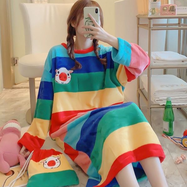 beautiful flannel nightgown for women winter loose leisure womens nightdress sleepwear send same storage bag fashion design y200425, Black;red
beautiful flannel nightgown for women winter loose leisure womens nightdress sleepwear send same storage bag fashion design y200425, Black;red