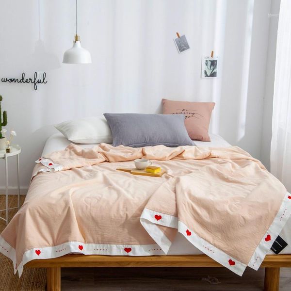 summer fashion simple cotton quilt washable skin-friendly air-conditioning quilt love embroidery nap blanket solid wide edge1
summer fashion simple cotton quilt washable skin-friendly air-conditioning quilt love embroidery nap blanket solid wide edge1
