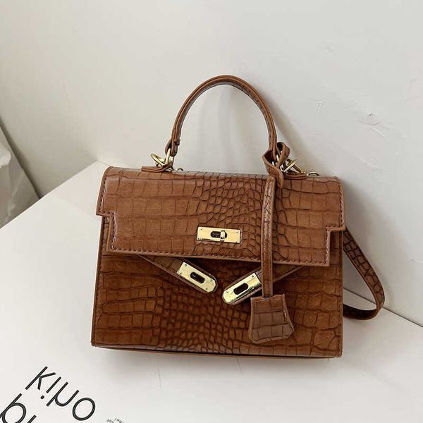 luxury bag handbag popular online popular hand women's 2022 new fashion versatile belt decoration fashion one shoulder messenger
luxury bag handbag popular online popular hand women's 2022 new fashion versatile belt decoration fashion one shoulder messenger