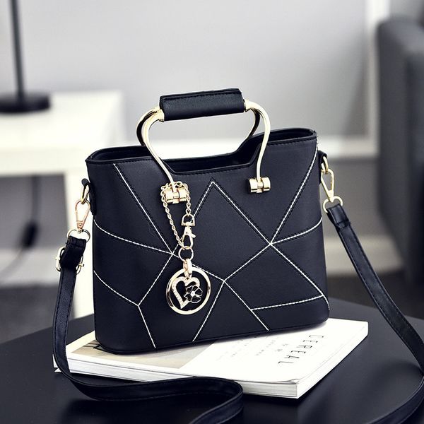 hbp non-brand 2021 new women's bag korean portable styling sweet fashion women's bag single shoulder handbag korean portable styli
hbp non-brand 2021 new women's bag korean portable styling sweet fashion women's bag single shoulder handbag korean portable styli