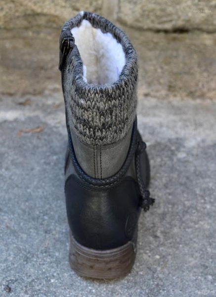 women boots 2020 leather ankle boots flat shoes winter snow platform zipper punk thicken plush wool botas mujer1, Black
women boots 2020 leather ankle boots flat shoes winter snow platform zipper punk thicken plush wool botas mujer1, Black