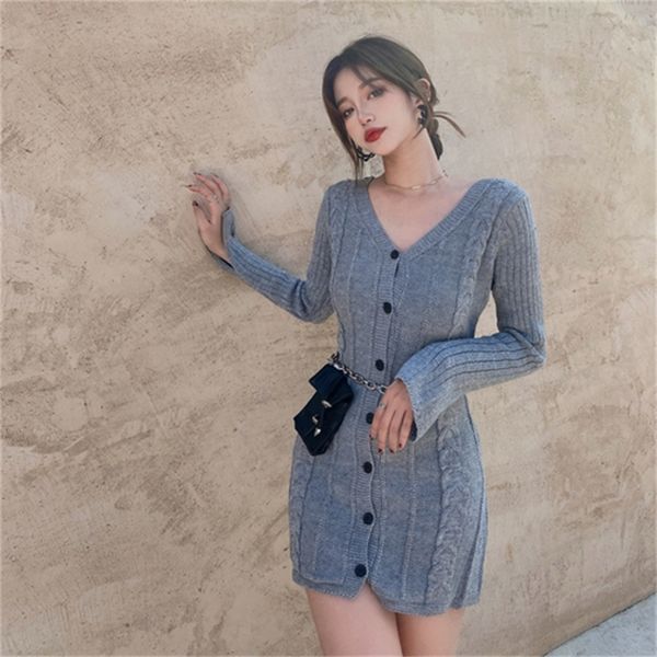 2021 new casual sweater women long sleeve mini elegant knitted female autumn winter v-neck party dress office lady 3o7s, Black;gray
2021 new casual sweater women long sleeve mini elegant knitted female autumn winter v-neck party dress office lady 3o7s, Black;gray