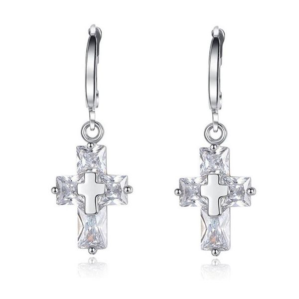 fashionable temperament ear buckle female cross zircon earrings exquisite zircon ear buckle jewelry female earring jewelry
fashionable temperament ear buckle female cross zircon earrings exquisite zircon ear buckle jewelry female earring jewelry