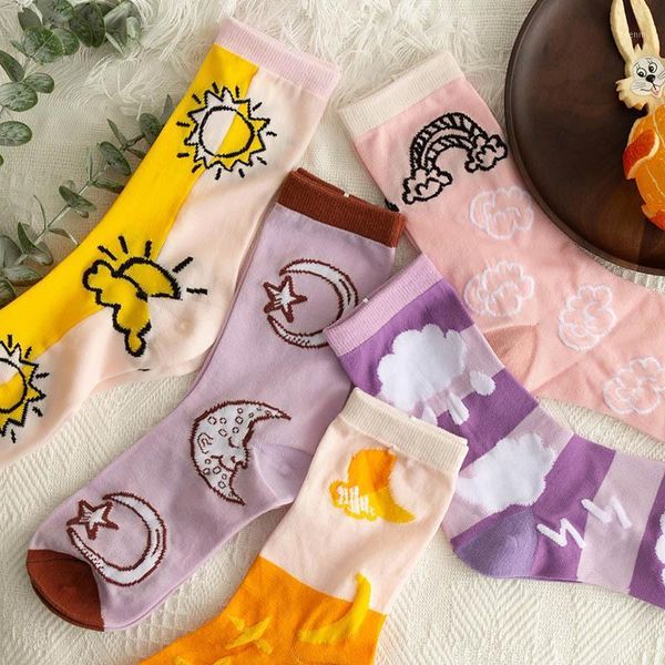 creative new product graffiti moon clouds women socks rainbow happy socks breathable absorb sweat harajuku sokken1, Black;white
creative new product graffiti moon clouds women socks rainbow happy socks breathable absorb sweat harajuku sokken1, Black;white