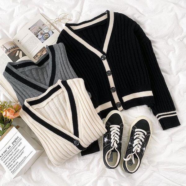 korean style vintage striped cardigan women 2020 autumn long sleeve kintting streetwear v neck coats female 1, White
korean style vintage striped cardigan women 2020 autumn long sleeve kintting streetwear v neck coats female 1, White
