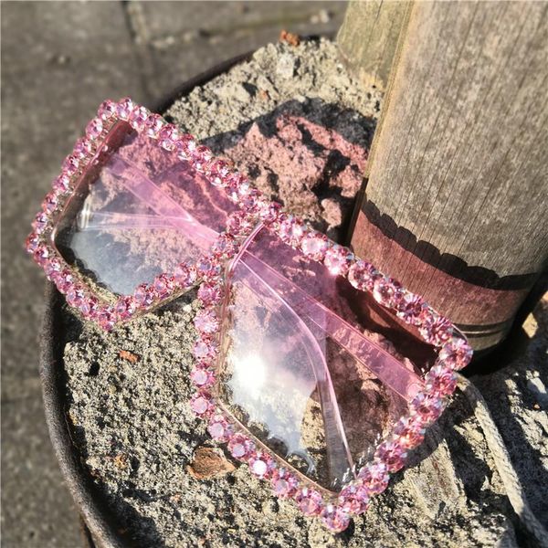 sunglasses oversized pink women designer full diamond sun glasses men large frame shades mirror big sunglass fml, White;black
sunglasses oversized pink women designer full diamond sun glasses men large frame shades mirror big sunglass fml, White;black
