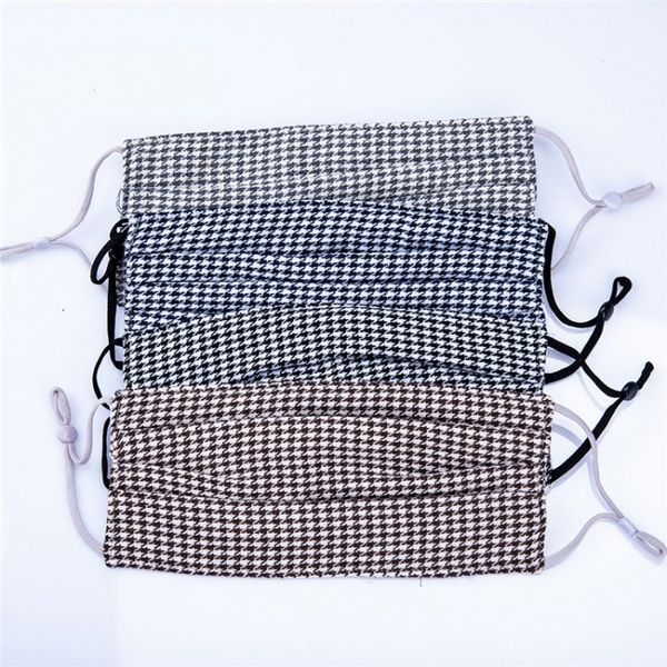fashion designer plaid print pattern 4 layer washable resuable protective cotton face cloth mouth mask factory d pdtso
fashion designer plaid print pattern 4 layer washable resuable protective cotton face cloth mouth mask factory d pdtso