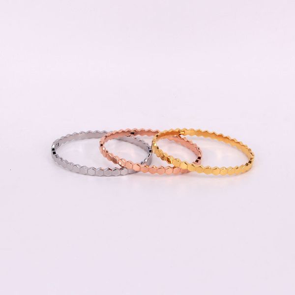 h13-202 japanese and korean fashion narrow diamond honeycomb hidden clasp bracelet, Silver
h13-202 japanese and korean fashion narrow diamond honeycomb hidden clasp bracelet, Silver