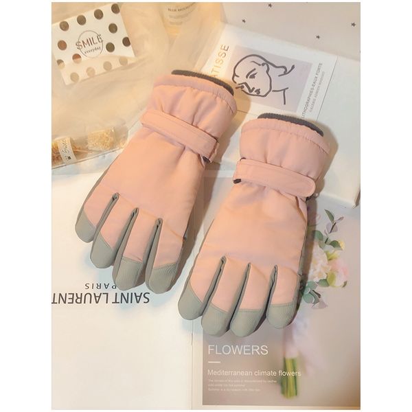 skiing gloves female winter lovely cold weather water male riding electric motorcycle mountaineering thickened cotton warm
skiing gloves female winter lovely cold weather water male riding electric motorcycle mountaineering thickened cotton warm