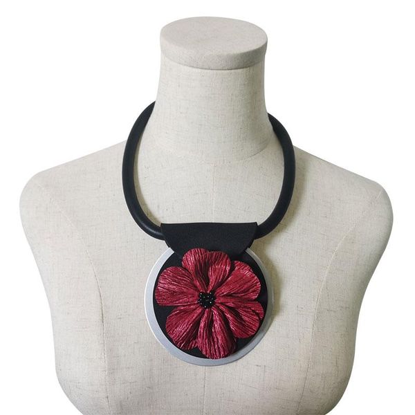 chokers yd&ydbz red flower shape short necklace charms for women gothic black bead rubber rope necklaces handcrafted jewelry accessories, Golden;silver
chokers yd&ydbz red flower shape short necklace charms for women gothic black bead rubber rope necklaces handcrafted jewelry accessories, Golden;silver