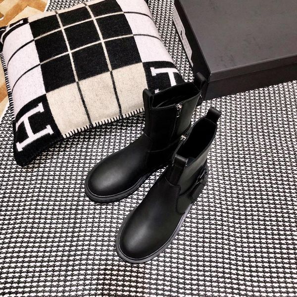 women boots martin new fashion platform boot square buckle motorcycle boots winter ankle boot leather black shoes bottines
women boots martin new fashion platform boot square buckle motorcycle boots winter ankle boot leather black shoes bottines