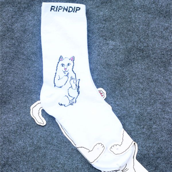 fashion middle finger cat alien ripndip men and women pure cottontube street skateboard socks 2021, Black
fashion middle finger cat alien ripndip men and women pure cottontube street skateboard socks 2021, Black