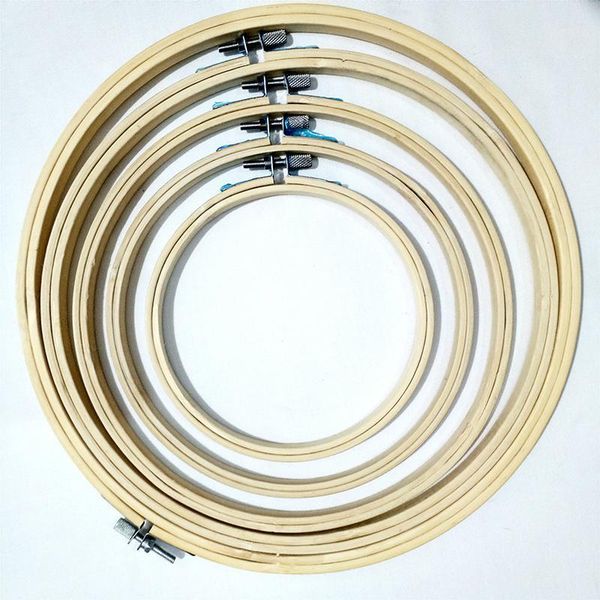 13-40cm wooden bamboo frame embroidery hoop ring shed diy needlecraft cross stitch machine round loop hand household sewing tool1, Black
13-40cm wooden bamboo frame embroidery hoop ring shed diy needlecraft cross stitch machine round loop hand household sewing tool1, Black