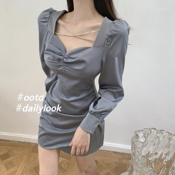 v-neck backless lace-up dress autumn new elegant slim slimming pleated puff sleeve sheath dress women1, Black;gray
v-neck backless lace-up dress autumn new elegant slim slimming pleated puff sleeve sheath dress women1, Black;gray