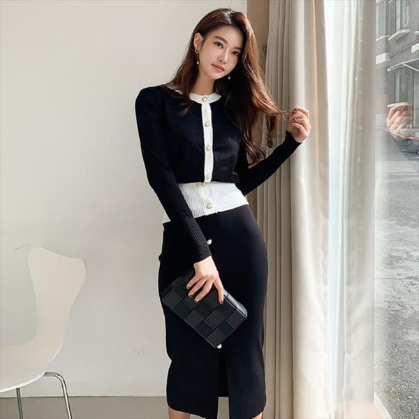 2021 new womans autumn clothes knitting costume for women cardigan suit with skirt pockets knit short skirt 2 pieces sets, Gray
2021 new womans autumn clothes knitting costume for women cardigan suit with skirt pockets knit short skirt 2 pieces sets, Gray