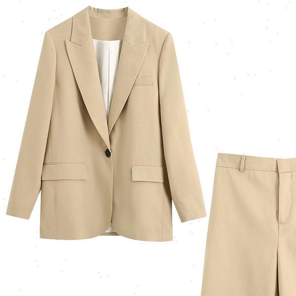 2021 new autumn women 2 pieces set khaki solid long sleeve v neck coat shorts suit female fashion casual clothes, Gray
2021 new autumn women 2 pieces set khaki solid long sleeve v neck coat shorts suit female fashion casual clothes, Gray