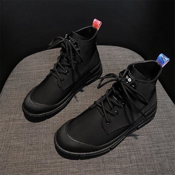 2021 new upper spring male high kicks comfortable female anti-slip casual apartments to wear and shoes 69gh, Black;white
2021 new upper spring male high kicks comfortable female anti-slip casual apartments to wear and shoes 69gh, Black;white