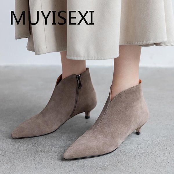 boots ankle suede leather pointed toe low thin heels winter solid autumn for women ming06 muyisexi, Black
boots ankle suede leather pointed toe low thin heels winter solid autumn for women ming06 muyisexi, Black
