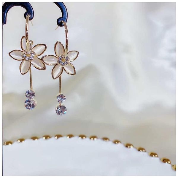 boho cute flower earrings for women korean jewelry kids girls gifts fashion stud earring d'oreilles aretes de mujer 2020, Silver
boho cute flower earrings for women korean jewelry kids girls gifts fashion stud earring d'oreilles aretes de mujer 2020, Silver