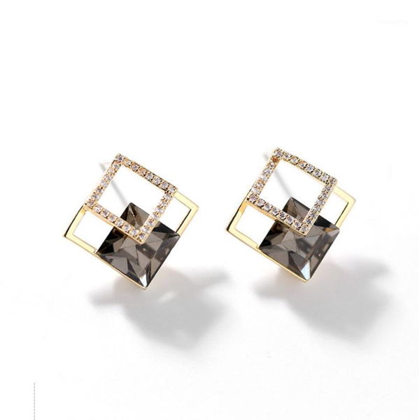 women's personality simple stud earrings hao stone earrings jewelry inlaid black glass new stud1, Golden;silver
women's personality simple stud earrings hao stone earrings jewelry inlaid black glass new stud1, Golden;silver