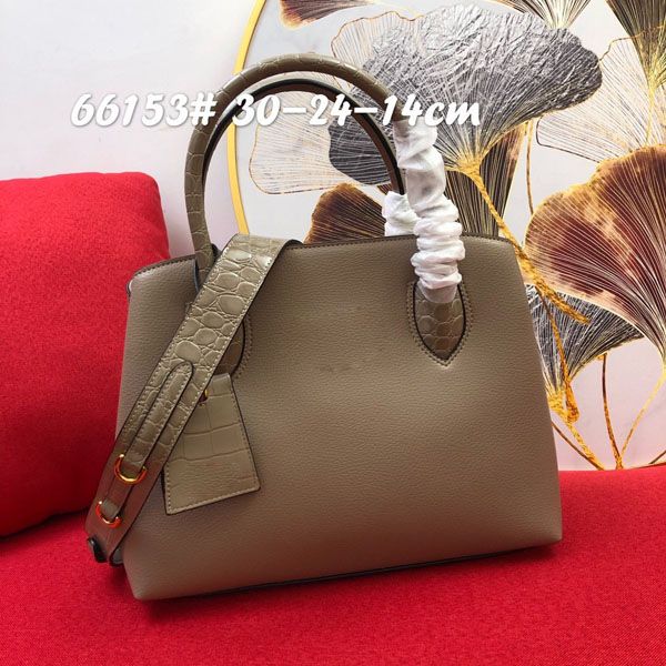 brown crocodile bag bag сумка уолкового рюкзака основная карта держатель duffle сумка женщины сумки сумка сумка horsebit card держатель, Black;white
brown crocodile bag bag сумка уолкового рюкзака основная карта держатель duffle сумка женщины сумки сумка сумка horsebit card держатель, Black;white