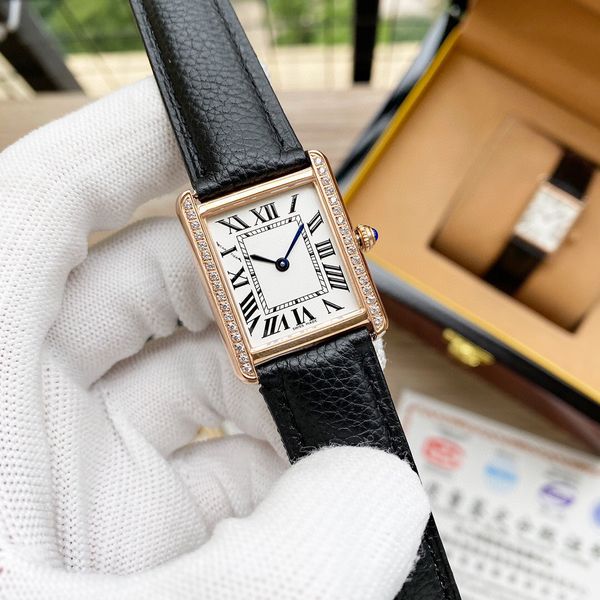 2020 classic tank solo quartz woman watches joker leather ladies wristwatches square womens watch 24*31mm d3150, Silver
2020 classic tank solo quartz woman watches joker leather ladies wristwatches square womens watch 24*31mm d3150, Silver