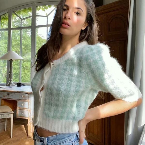 european and american new super fire french retro puff sleeve plush green and white plaid short sleeve sweater cardigan women
european and american new super fire french retro puff sleeve plush green and white plaid short sleeve sweater cardigan women