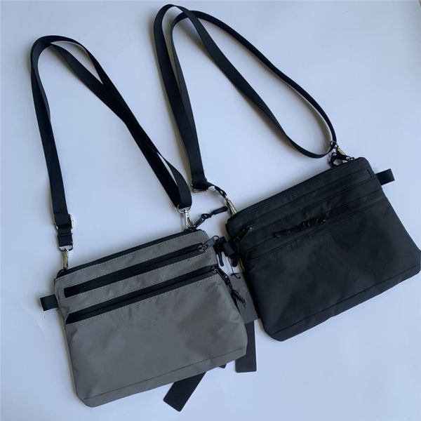 women's crossbody bag fashion 3m reflective men's versatile one shoulder solid color korean postman's satchel, Black;red
women's crossbody bag fashion 3m reflective men's versatile one shoulder solid color korean postman's satchel, Black;red
