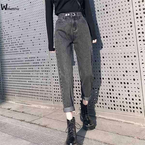 streetwear loose female denim jeans new korean pants buttons ladies jeans vintage high waist straight harem jeans for women 201225, Blue
streetwear loose female denim jeans new korean pants buttons ladies jeans vintage high waist straight harem jeans for women 201225, Blue