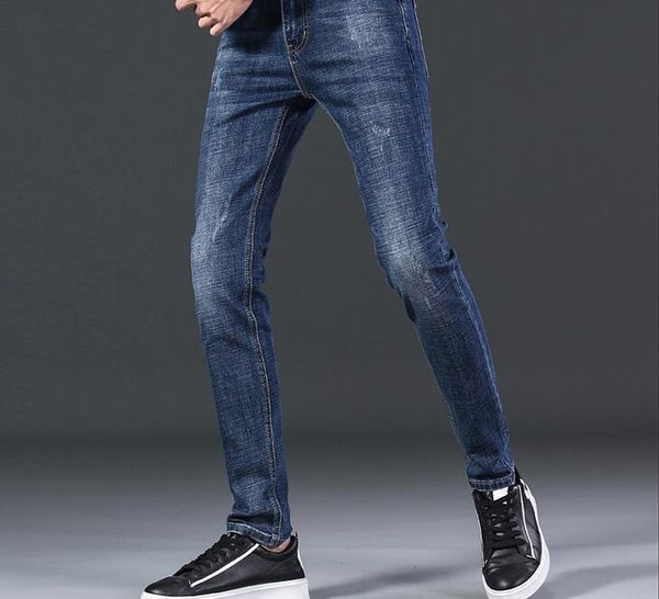 2020 brand mens designer patches ripped slim fit jeans embroidery men's straight business famous classic jeans casual trousers 8227, Blue
2020 brand mens designer patches ripped slim fit jeans embroidery men's straight business famous classic jeans casual trousers 8227, Blue