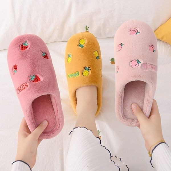 women plush slippers winter warm cartoon fruits strawberry peach furry soft sole shoes men ladies couples home indoor fur slides y201026, Black
women plush slippers winter warm cartoon fruits strawberry peach furry soft sole shoes men ladies couples home indoor fur slides y201026, Black