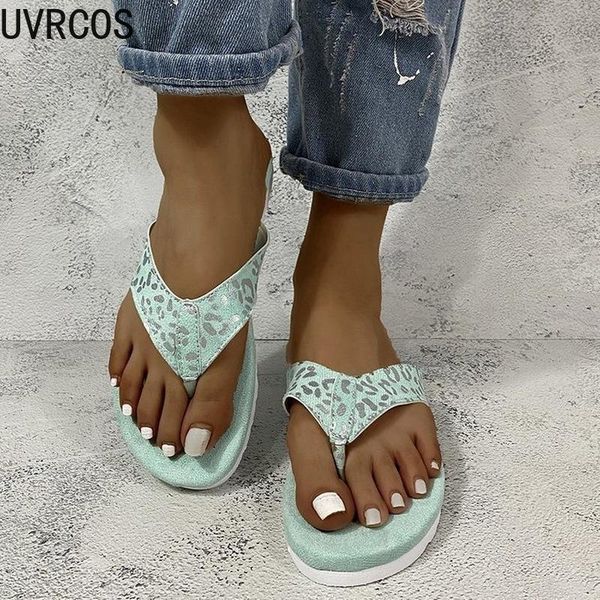 summer slippers ladies hawaii 2020 soft sister flat pu simple hollow casual fabric fashion all-match outdoor female slippers, Black
summer slippers ladies hawaii 2020 soft sister flat pu simple hollow casual fabric fashion all-match outdoor female slippers, Black