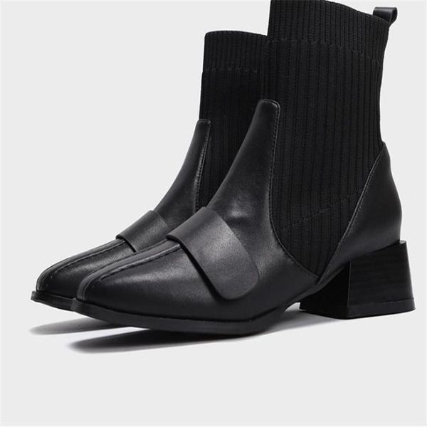 boots high-heeled and middle tube women's car line square fashion shoes in winter 2021, Black
boots high-heeled and middle tube women's car line square fashion shoes in winter 2021, Black