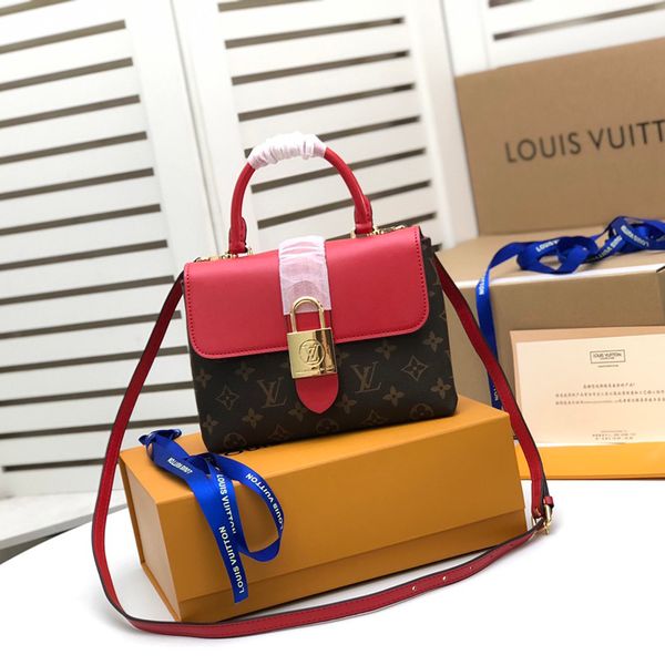 luxury designers women handbags gold chain shoulder bags crossbody soho bag disco most popular small handbag wallet 4357
luxury designers women handbags gold chain shoulder bags crossbody soho bag disco most popular small handbag wallet 4357