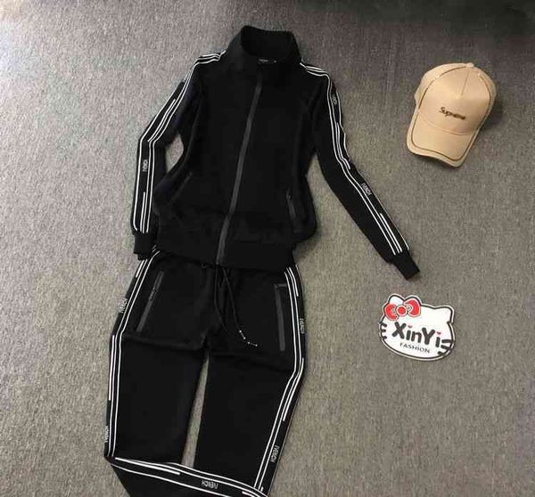 2022 factory wholesale new model autumn casual cotton sportswear women's fashion team wear two-piece set loose large, Black
2022 factory wholesale new model autumn casual cotton sportswear women's fashion team wear two-piece set loose large, Black